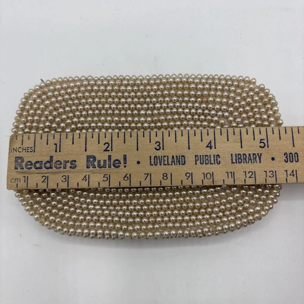 VINTAGE 1950s FAUX PEARL COIN PURSE MADE IN JAPAN SEQUINED WITH FLORAL PATTERN - Picture 7 of 8